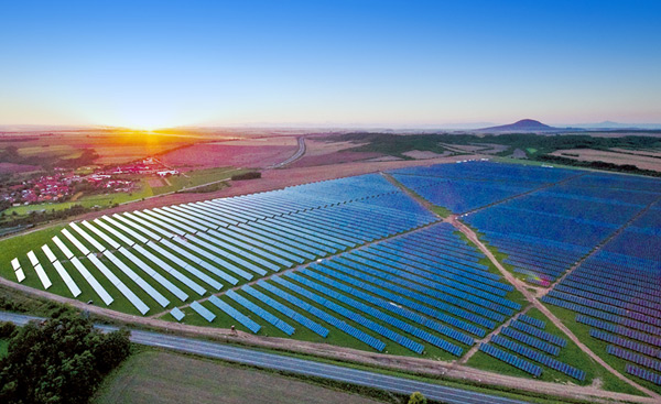 “十三五”關鍵轉型期 光伏產業如何走？