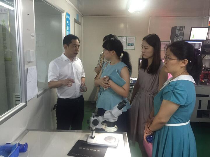 “湘軍故里，鋼鐵新城”我院助力婁底市開啟創(chuàng)新發(fā)展新篇章