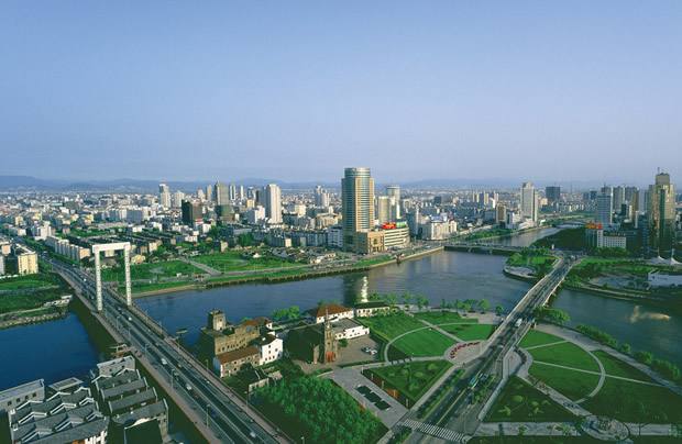 寧波市戰(zhàn)略性新興產(chǎn)業(yè)成為經(jīng)濟(jì)社會(huì)發(fā)展“新引擎”