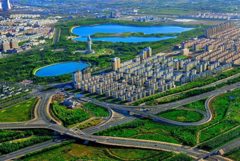 河西走廊經(jīng)濟(jì)帶——絲綢之路生命線上的科技之光系列報(bào)道之一 走進(jìn)明珠嘉峪關(guān)，雄關(guān)腳下譜新篇